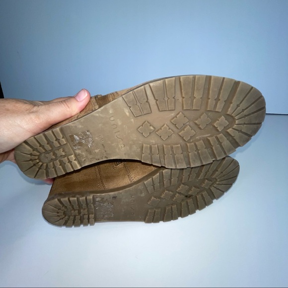 Unisa Camel Tayya Wedge Ankle Bootie Faux Suede Sz 9 - Picture 14 of 15